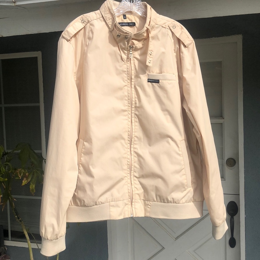 Cream Members Only Jacket (XL) Great Condition!